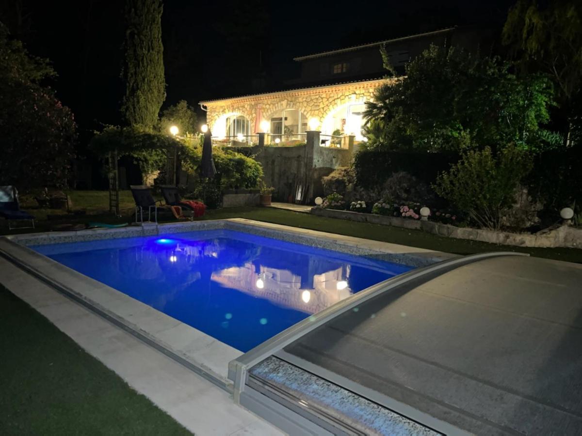 Sous Les Oliviers Hotel Туретс Екстериор снимка